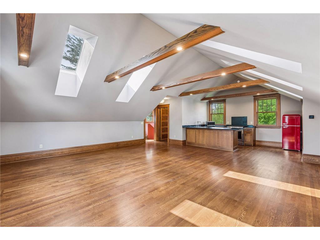 1085 Ryan Avenue W Roseville MN 55113 6820666 image34