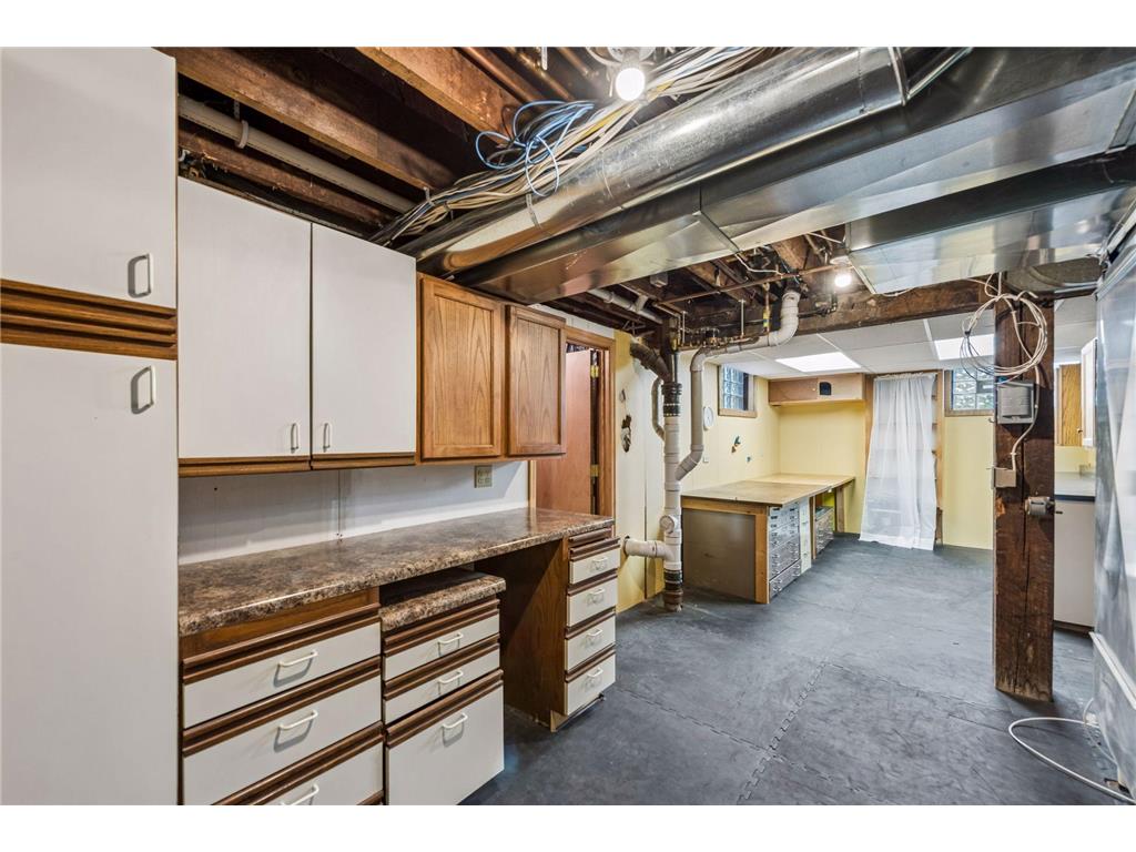 1085 Ryan Avenue W Roseville MN 55113 6820666 image43