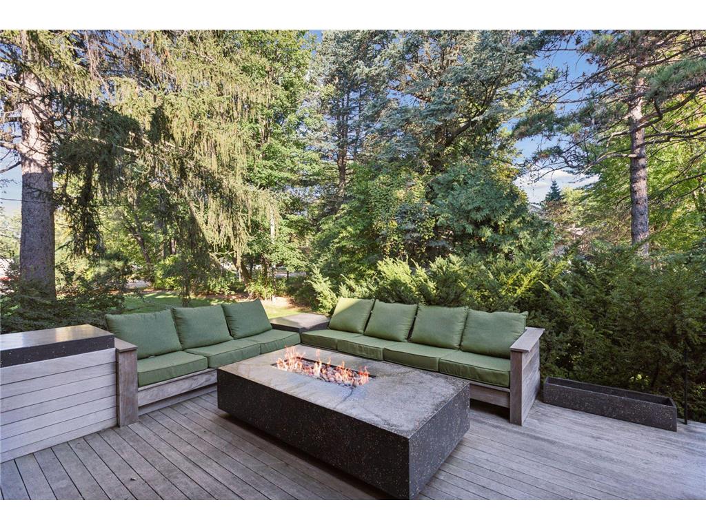 1085 Ryan Avenue W Roseville MN 55113 6820666 image49