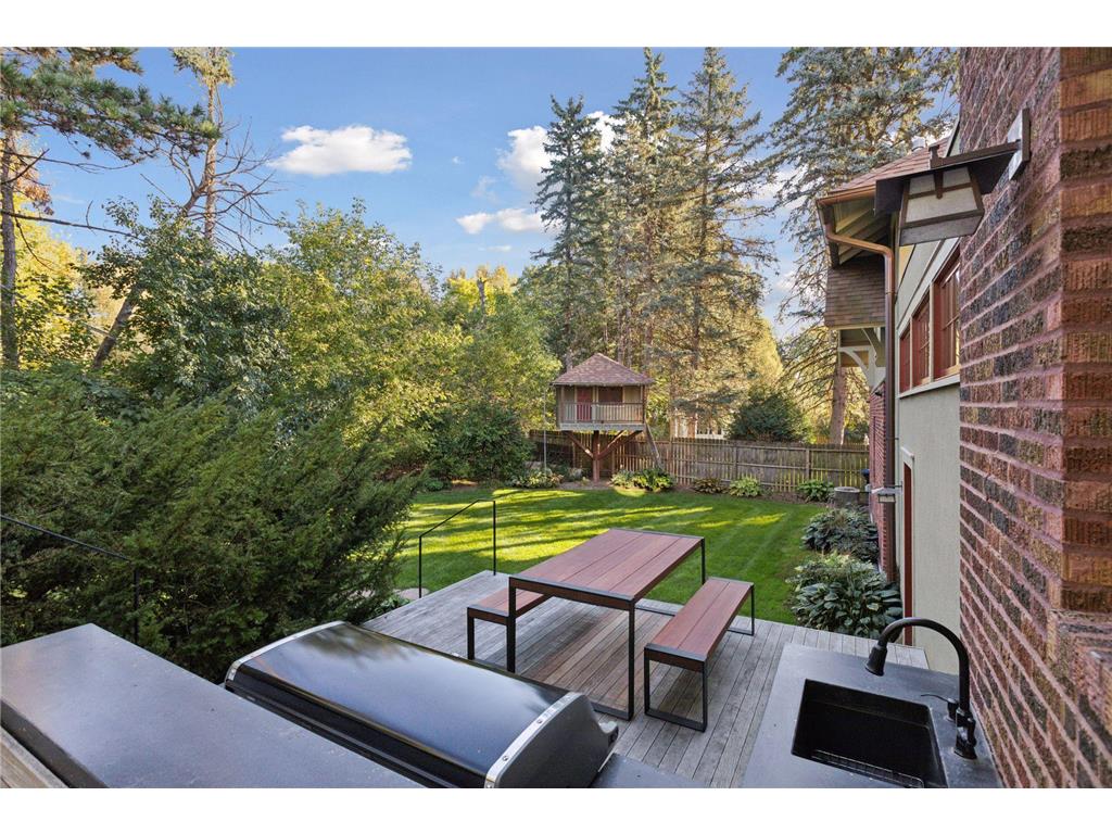1085 Ryan Avenue W Roseville MN 55113 6820666 image51