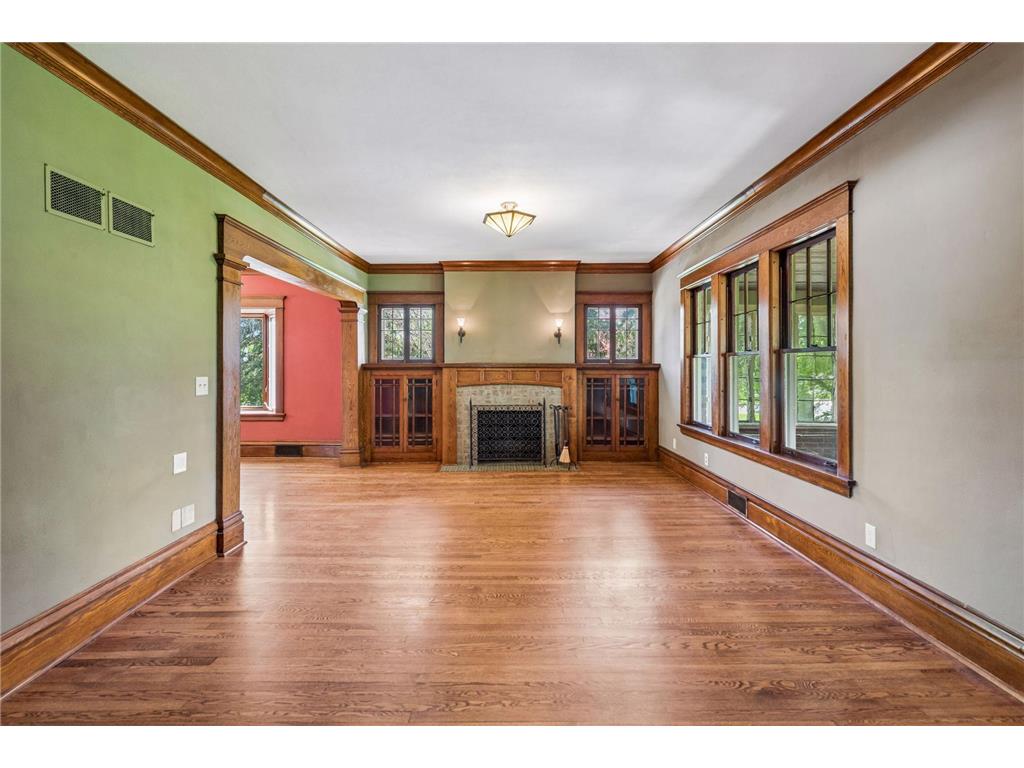 1085 Ryan Avenue W Roseville MN 55113 6820666 image9