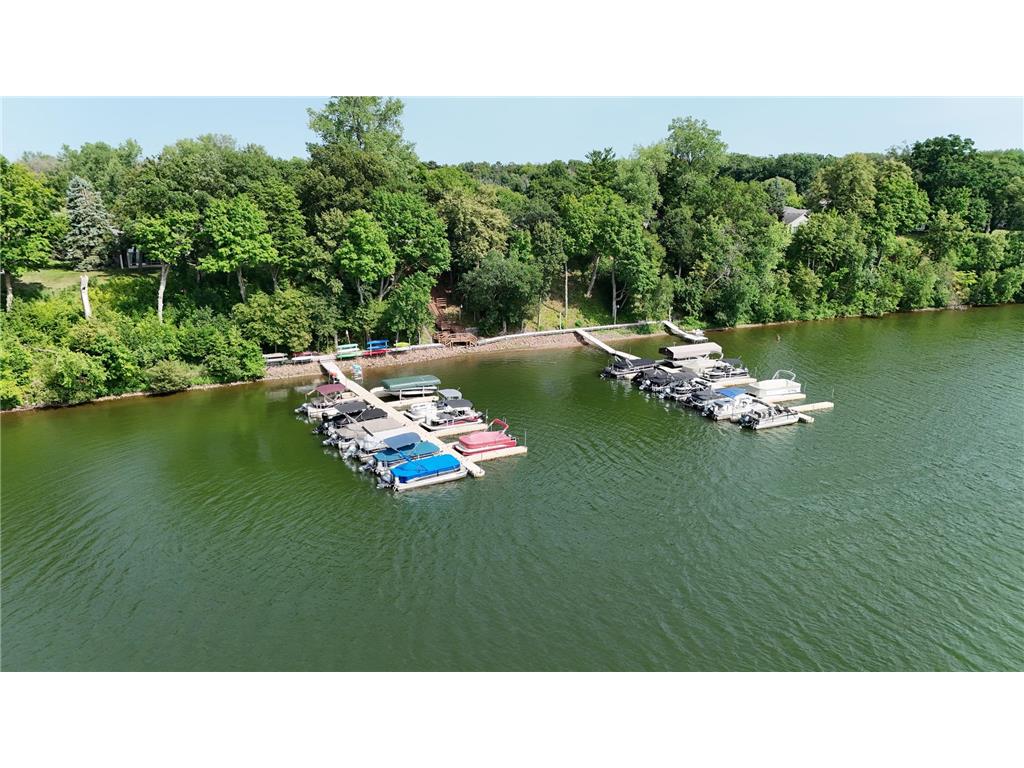 10850 Woodland Drive Chisago City MN 55013 - Green 7113153 image2