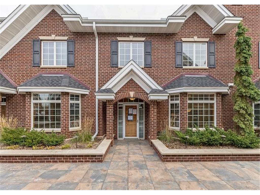 10851 Falling Water Lane #B14120 Woodbury MN 55129 6464816 image1