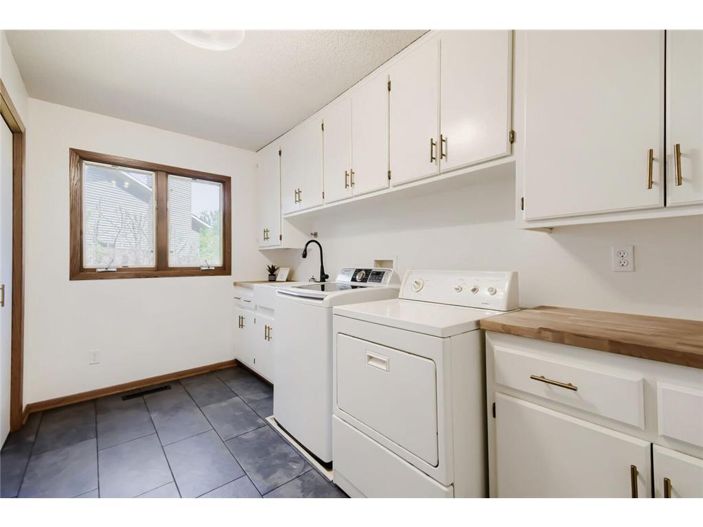 10855 Avocet Street NW Coon Rapids MN 55433 7072546 image24