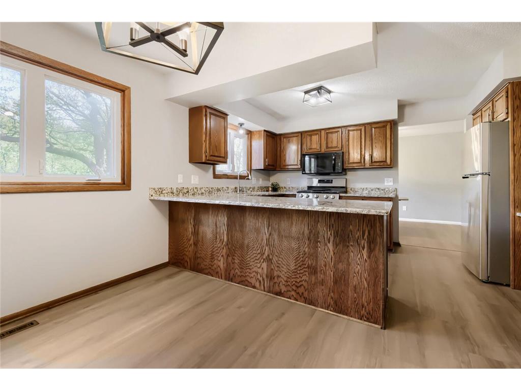 10855 Avocet Street NW Coon Rapids MN 55433 7072546 image5