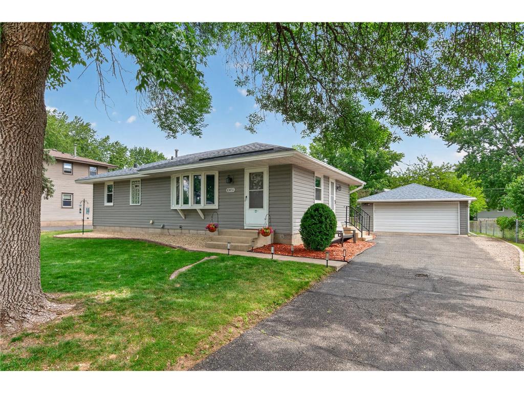 10855 President Drive NE Blaine MN 55434 7090248 image1