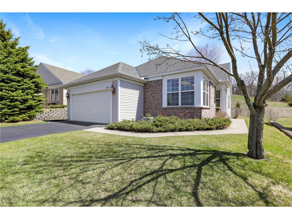 10855 Thone Road, Woodbury, MN, 55129 MLS 6194372 Edina Realty