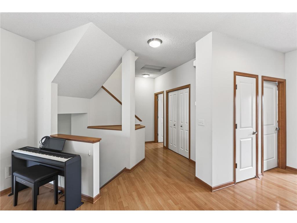 10859 Kingsfield Lane Woodbury MN 55129 7058229 image13