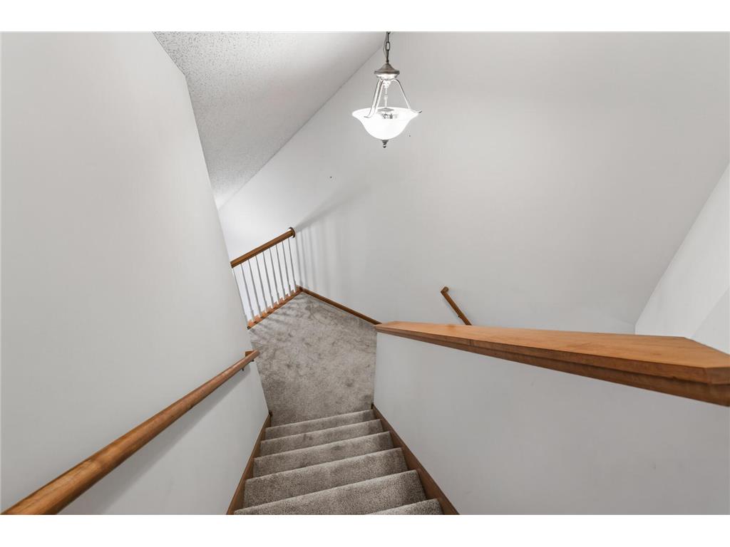 10859 Kingsfield Lane Woodbury MN 55129 7058229 image20