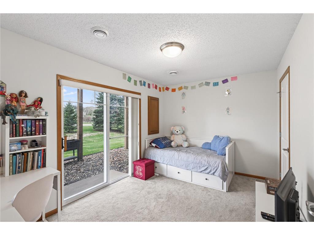 10859 Kingsfield Lane Woodbury MN 55129 7058229 image22