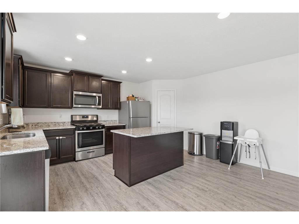 1086 Foede Circle Montrose MN 55363 7072699 image10