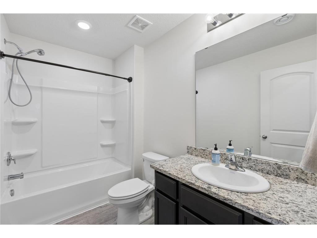 1086 Foede Circle Montrose MN 55363 7072699 image28