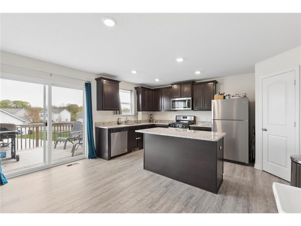 1086 Foede Circle Montrose MN 55363 7072699 image9
