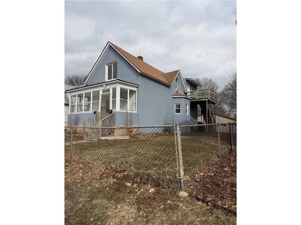 1086 Galtier Street Saint Paul MN 55117 7032492 image1
