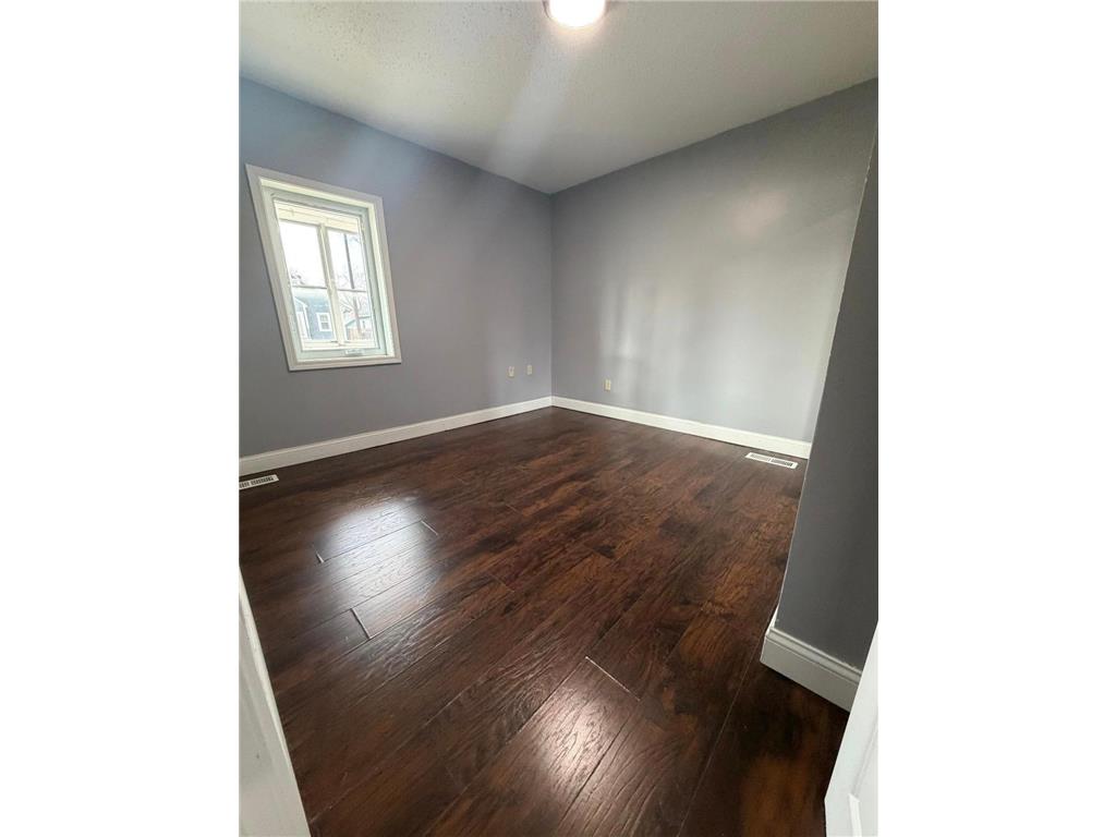 1086 Galtier Street Saint Paul MN 55117 7032492 image12