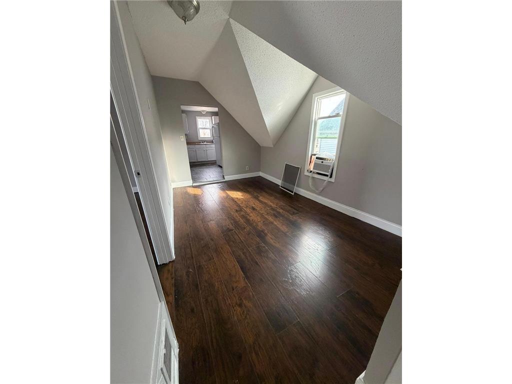 1086 Galtier Street Saint Paul MN 55117 7032492 image14