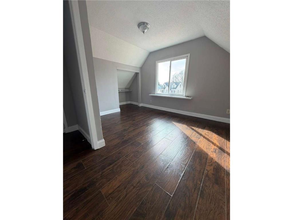 1086 Galtier Street Saint Paul MN 55117 7032492 image15