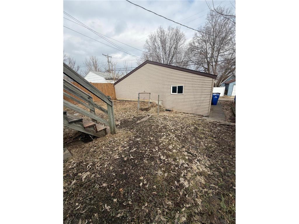 1086 Galtier Street Saint Paul MN 55117 7032492 image4
