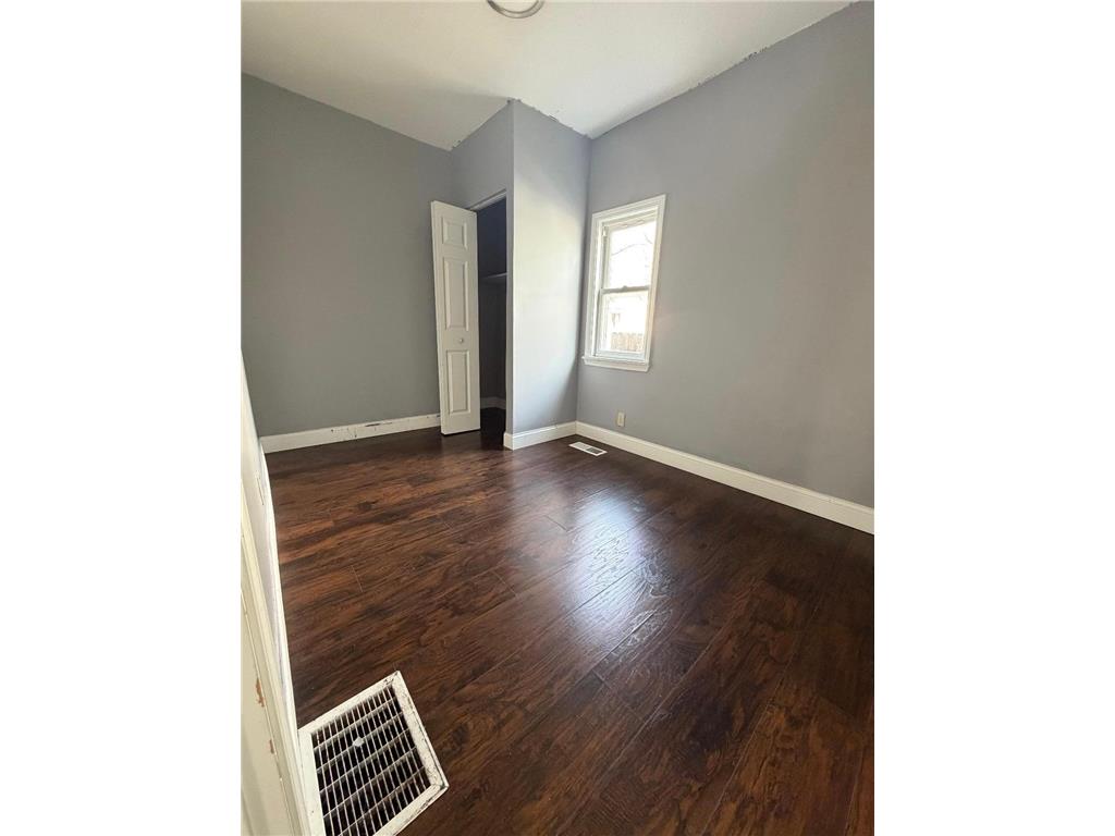 1086 Galtier Street Saint Paul MN 55117 7032492 image9