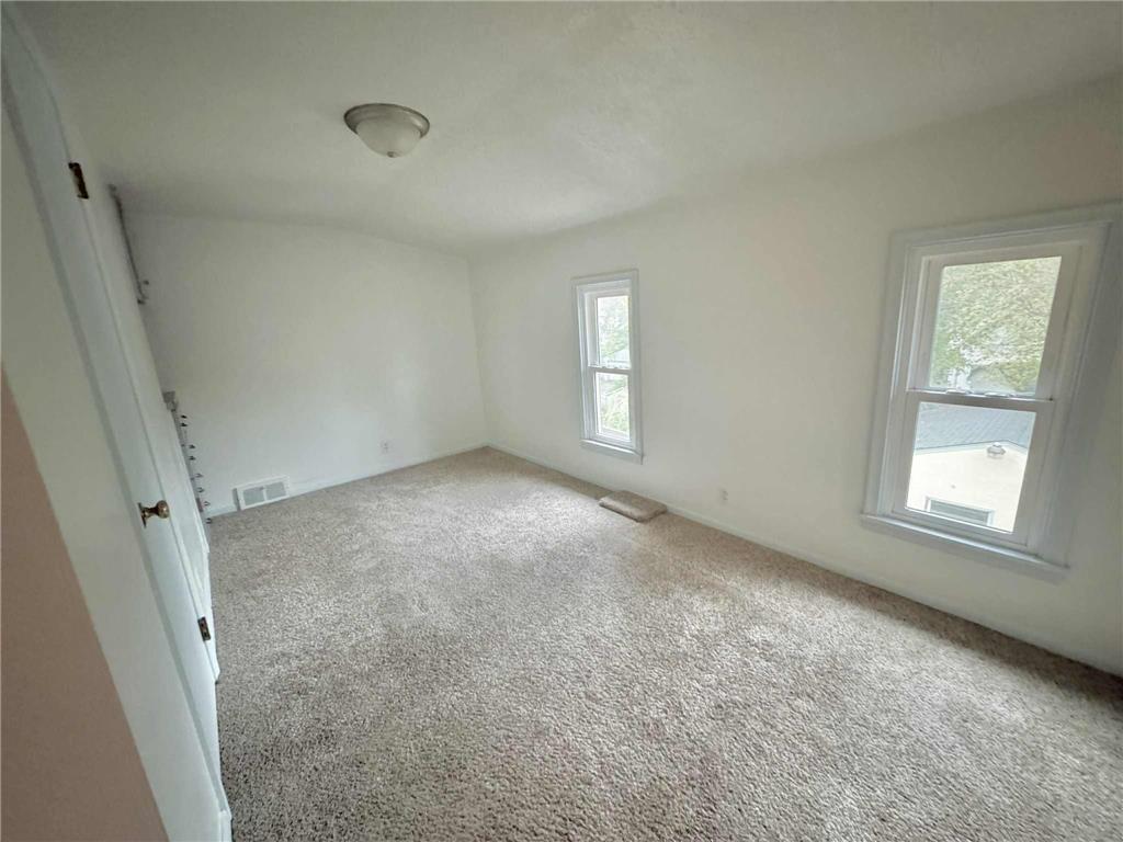 1086 Margaret Street Saint Paul MN 55106 6809319 image21