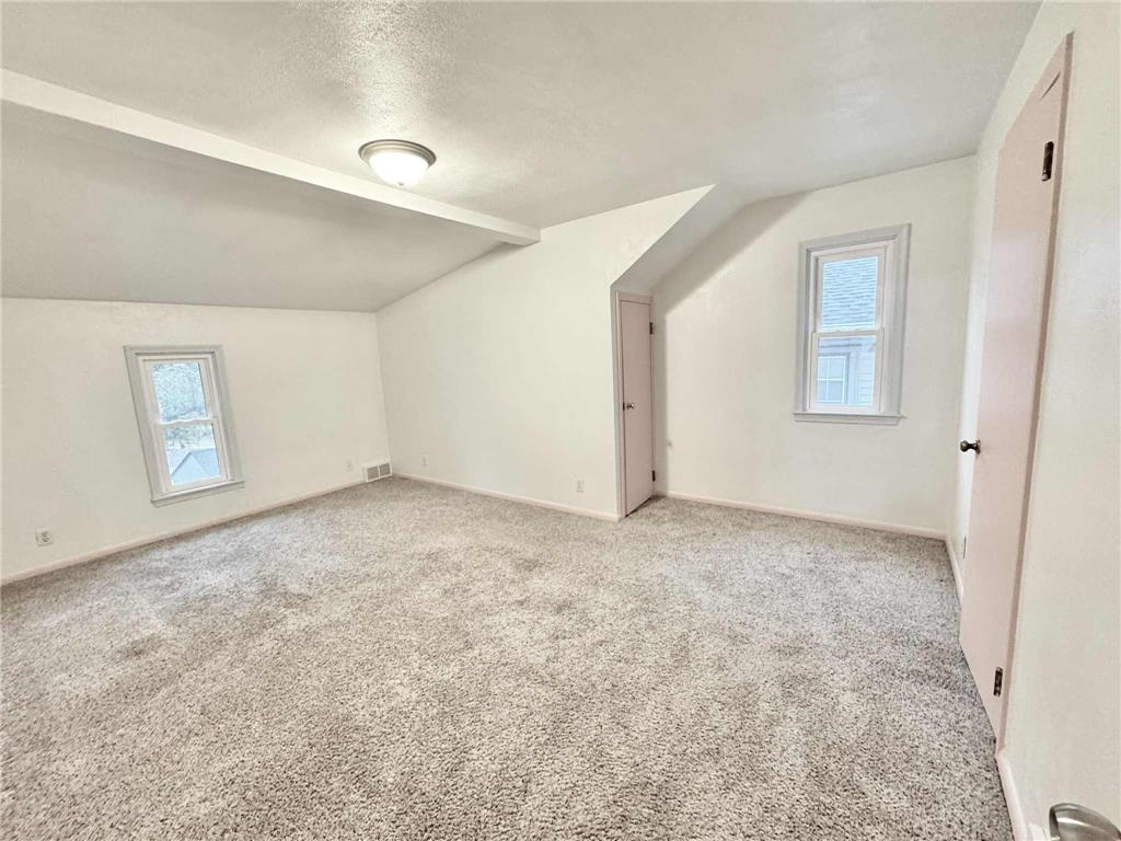 1086 Margaret Street Saint Paul MN 55106 6809319 image22