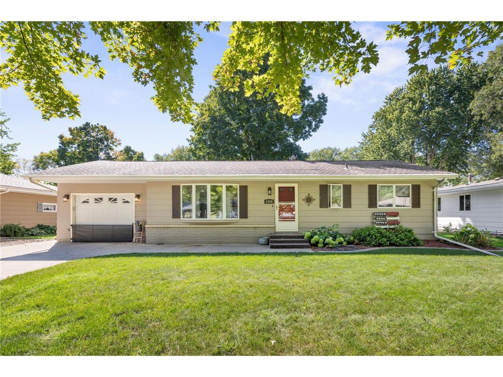 1086 Sherwood Street SE Hutchinson MN 55350 6794099 image1