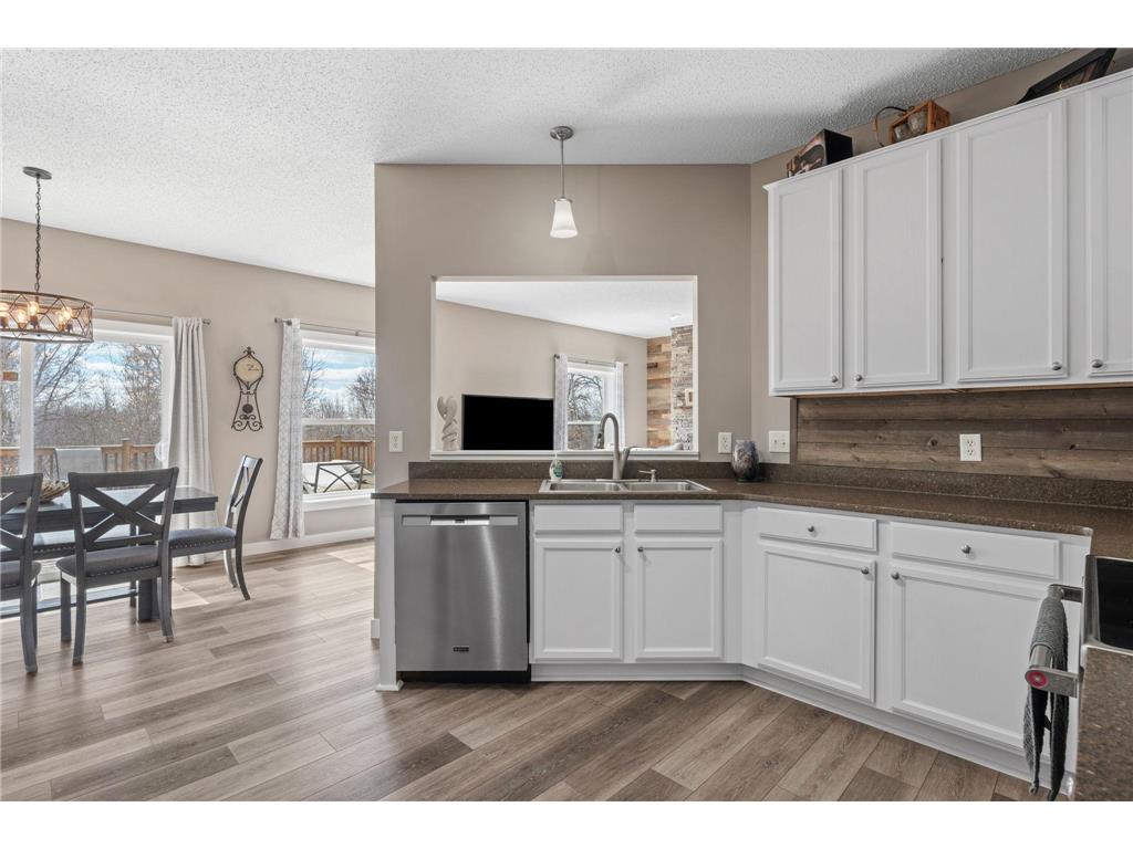10862 187th Avenue NW Elk River MN 55330 7040351 image10