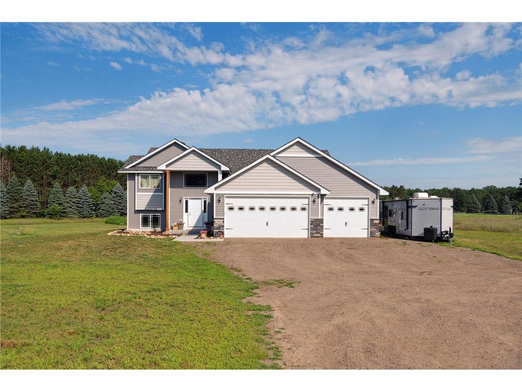 10866 305th Avenue NW Princeton MN 55371 6416827 image1