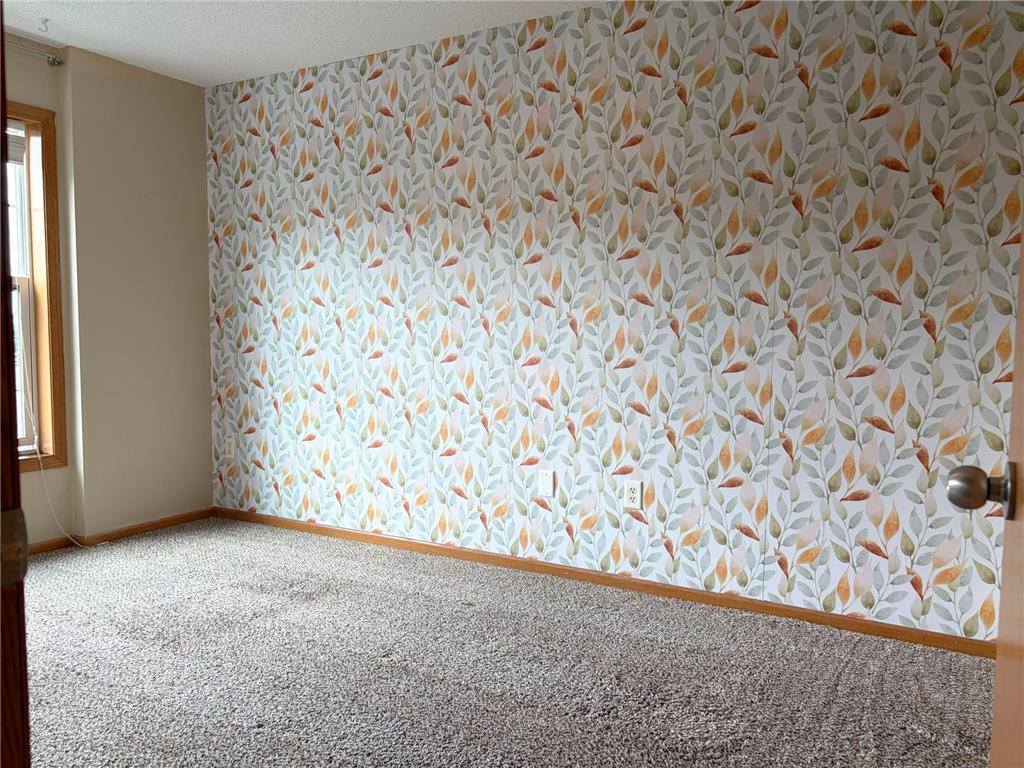 1087 Barclay Street Saint Paul MN 55106 7100760 image33