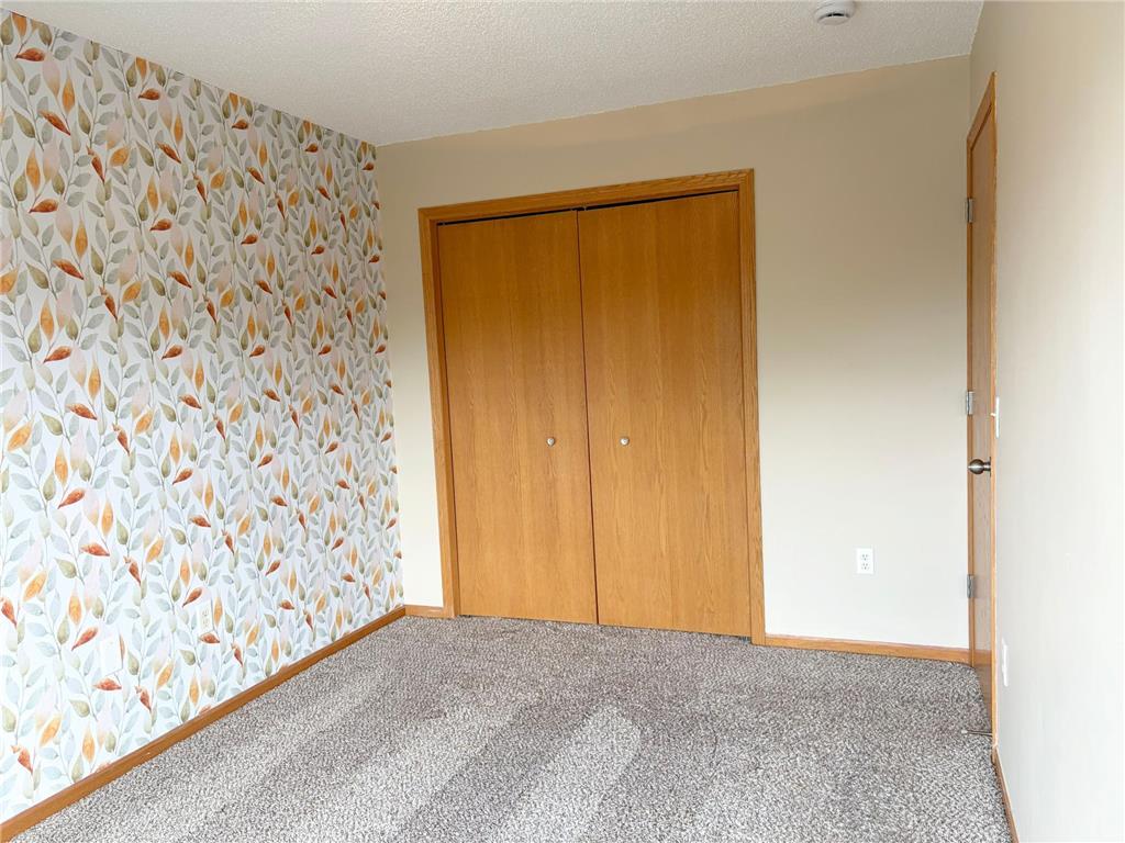 1087 Barclay Street Saint Paul MN 55106 7100760 image34