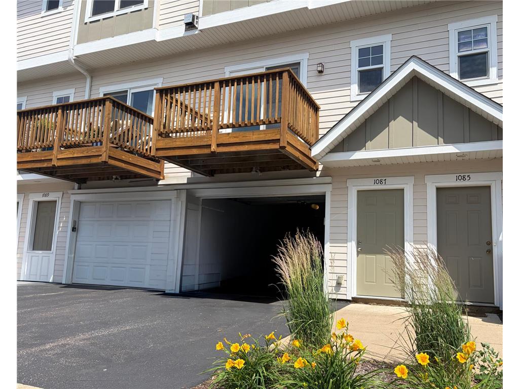 1087 Barclay Street Saint Paul MN 55106 7100760 image6