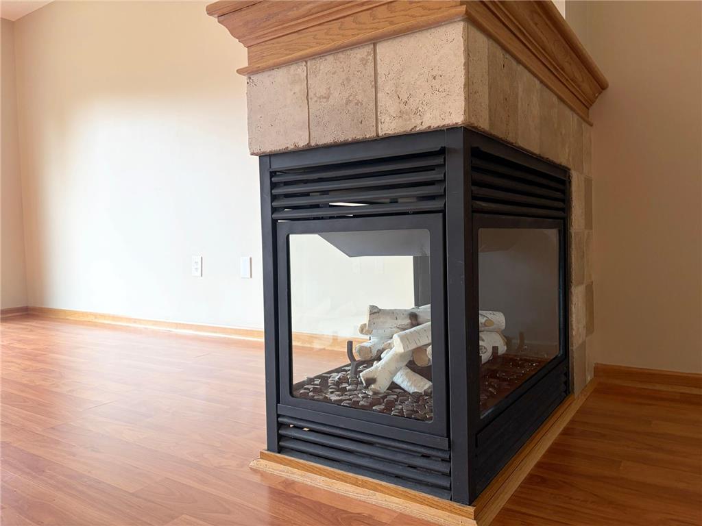 1087 Barclay Street Saint Paul MN 55106 7100760 image8