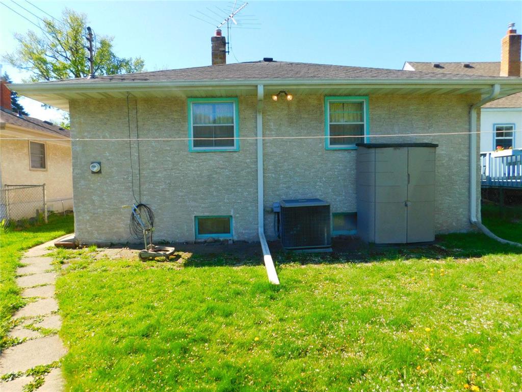 1087 Magnolia Avenue E Saint Paul MN 55106 7074807 image4