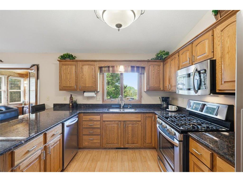 1087 Tanney Lane Hudson WI 54016 7069808 image9