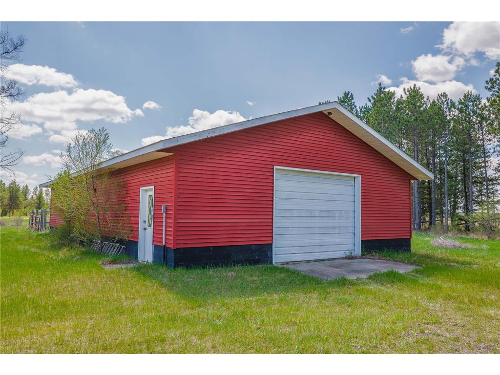 10877 110th Street Menahga MN 56464 7078874 image10