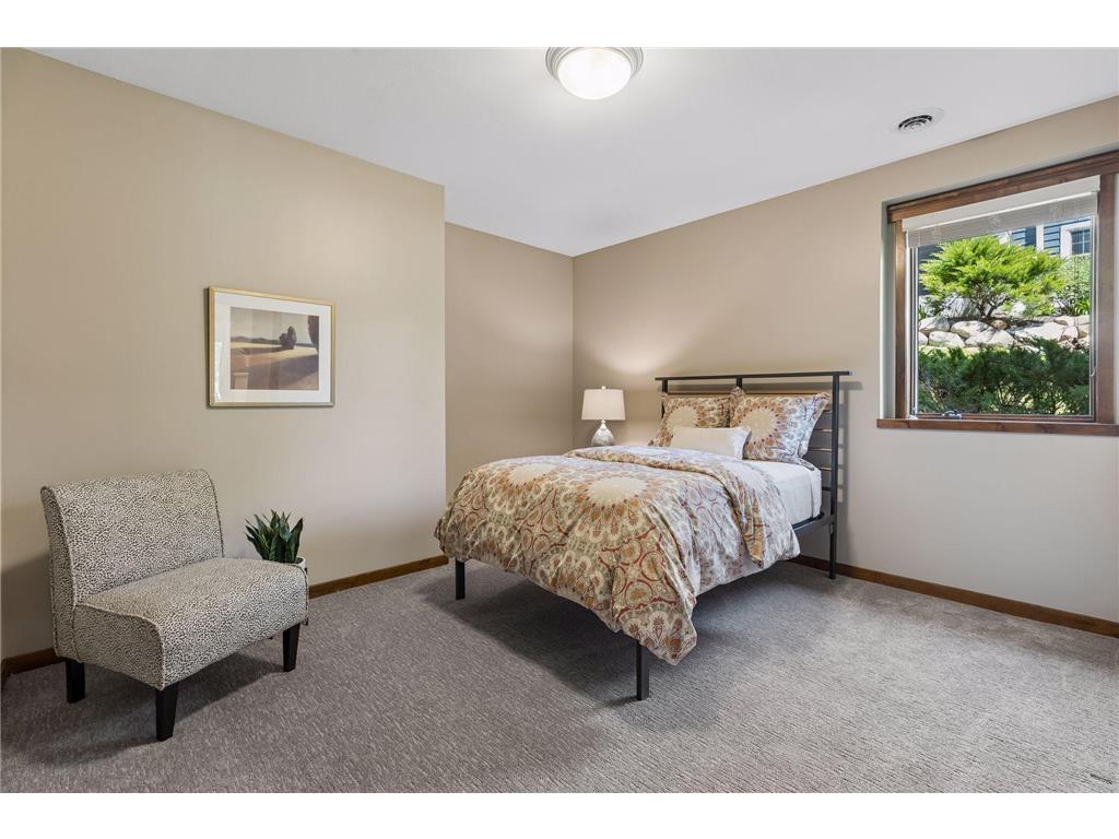 10879 Bentwater Lane Woodbury MN 55129 7074541 image50