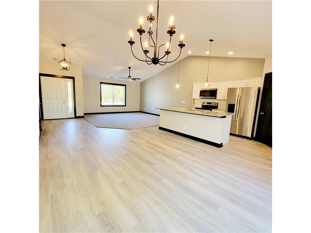 1088 Cullen Street Saint Peter MN 56082 7054680 image12