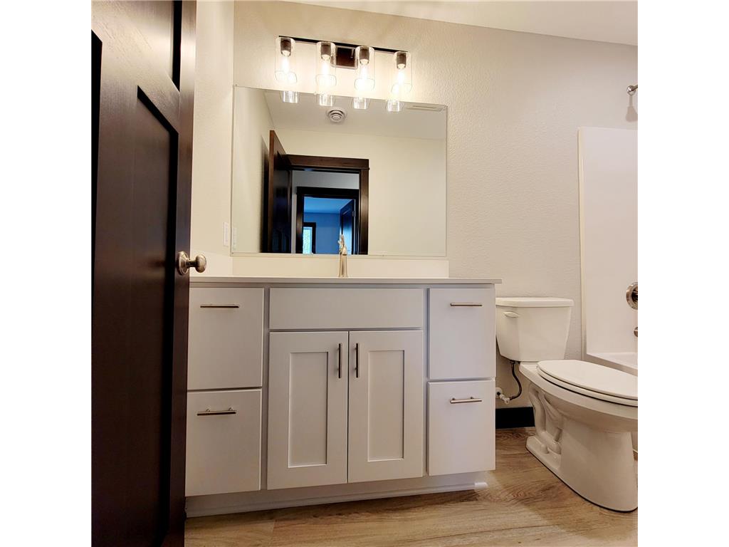 1088 Cullen Street Saint Peter MN 56082 7054680 image19