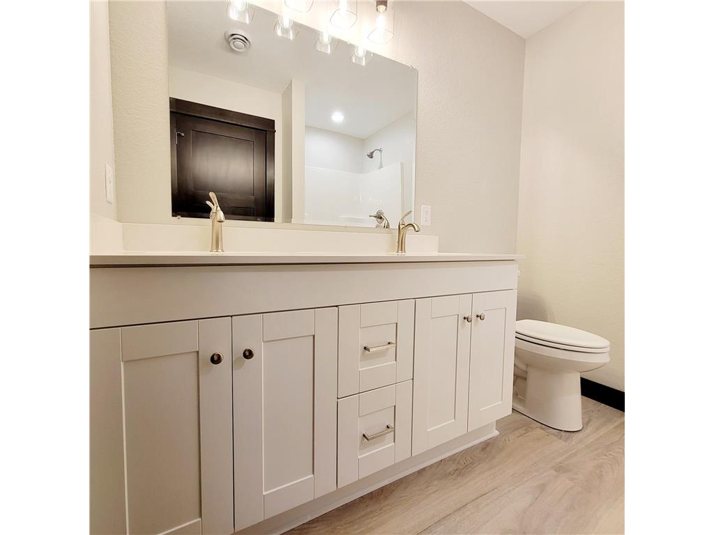 1088 Cullen Street Saint Peter MN 56082 7054680 image23