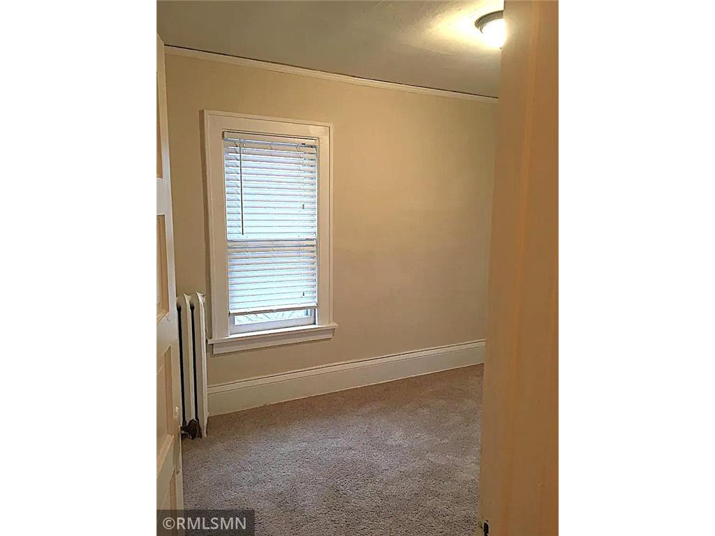 1088 Dayton Avenue #1 Saint Paul MN 55104 7046617 image6