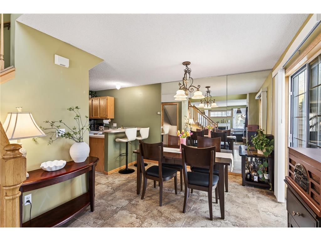 1088 Lovell Avenue W Roseville MN 55113 7067243 image10