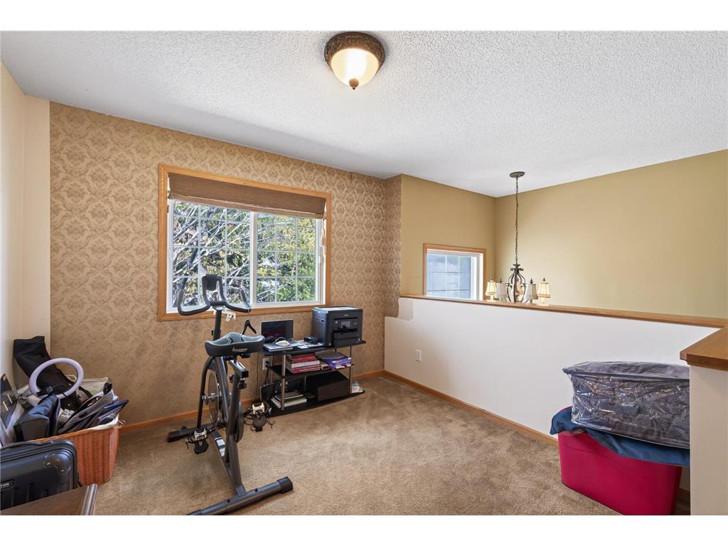 1088 Lovell Avenue W Roseville MN 55113 7067243 image18