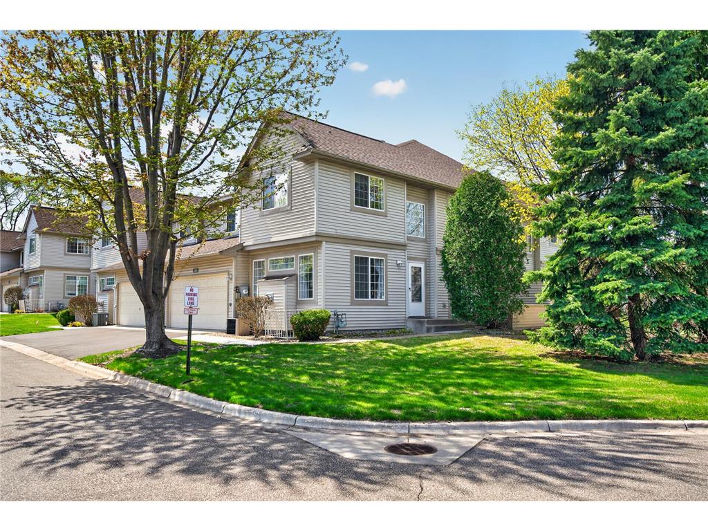 1088 Lovell Avenue W Roseville MN 55113 7067243 image2