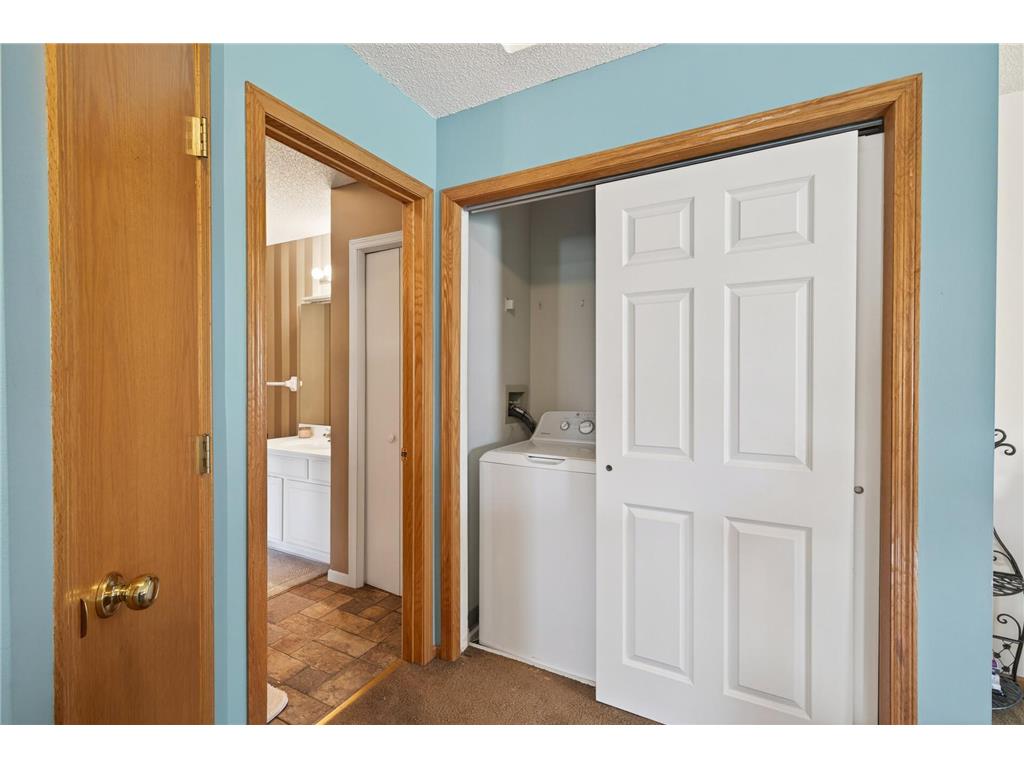 1088 Lovell Avenue W Roseville MN 55113 7067243 image20