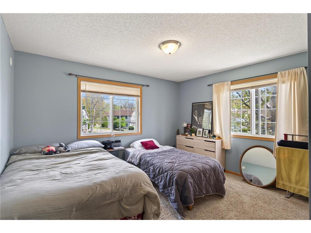 1088 Lovell Avenue W Roseville MN 55113 7067243 image26