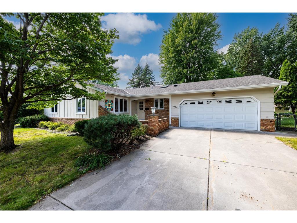 1088 Monroe Street S Shakopee MN 55379 6588367 image1