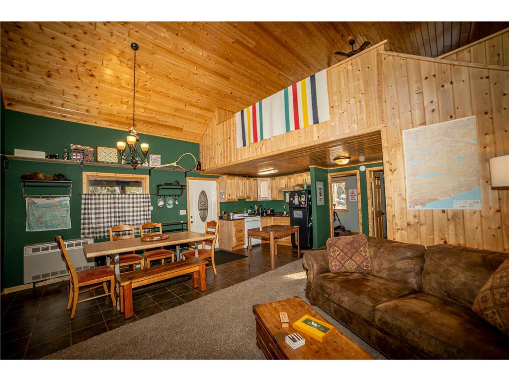 1088 S Shore Drive Grand Marais MN 55604 - Devil Track 7018884 image15