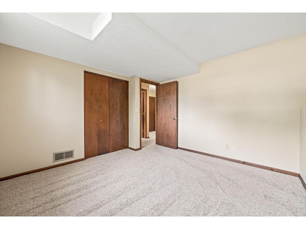1088 Whitney Drive Apple Valley MN 55124 7081752 image23