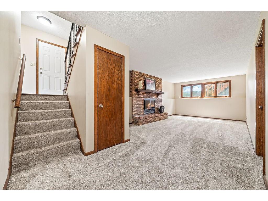 1088 Whitney Drive Apple Valley MN 55124 7081752 image32