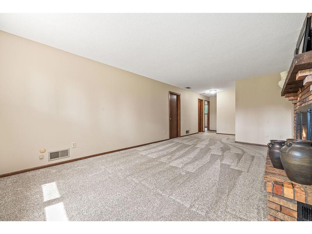1088 Whitney Drive Apple Valley MN 55124 7081752 image35